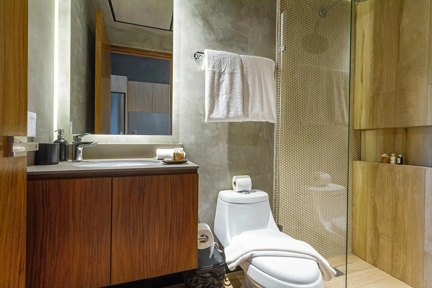 Impresionante Condominio Tuk Tulum Aparthotel