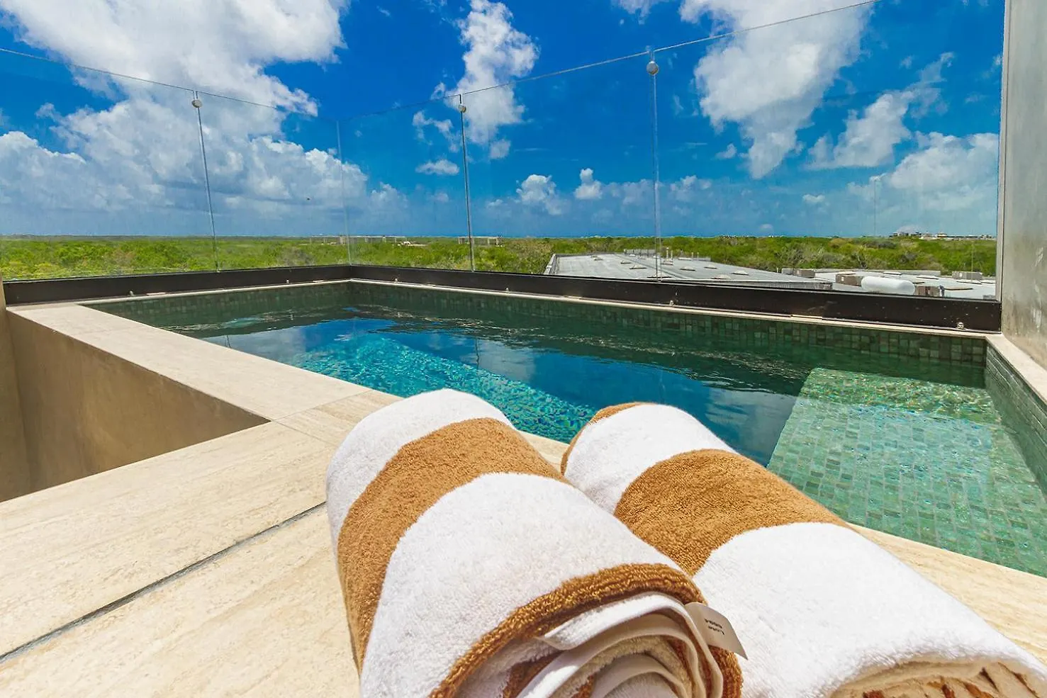 Impresionante Condominio Tuk Tulum Aparthotel