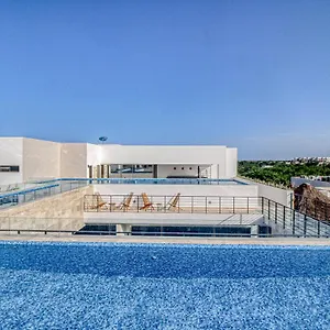 https://brava-towers-306-at-aldea-zama.tulum-hotels.net